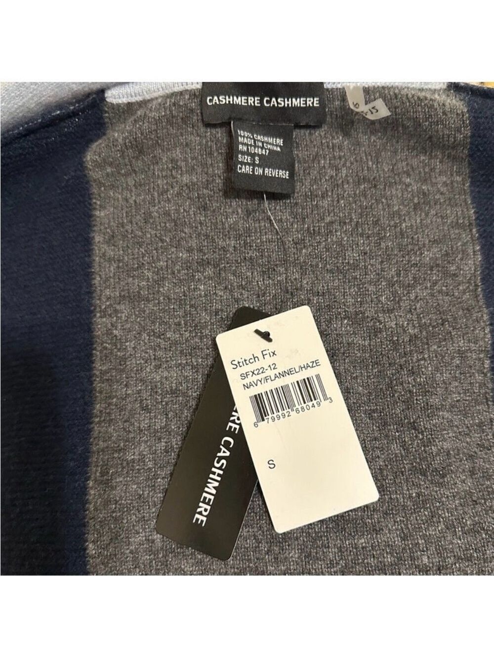 Cashmere Cashmere Blue Grey Colorblock Cardigan - Picture 7 of 9